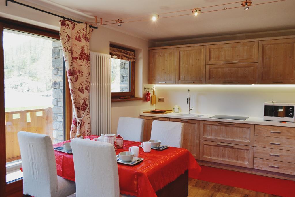 Maison Carrel Elegant 4 เบรยล์-แชร์วิเนีย ภายนอก รูปภาพ